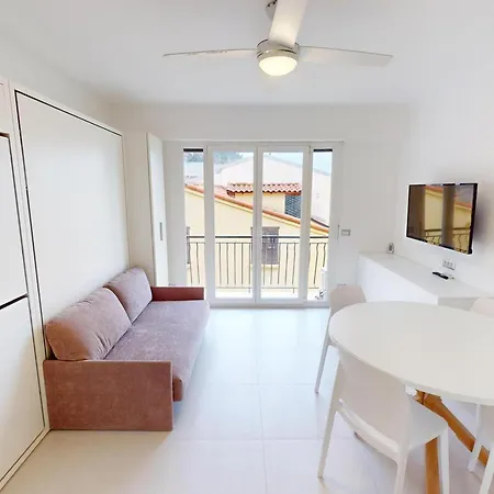 Apartment Moderne Avec Balcon, Climatisation Et Wifi - Fr-1-196-214 Menton