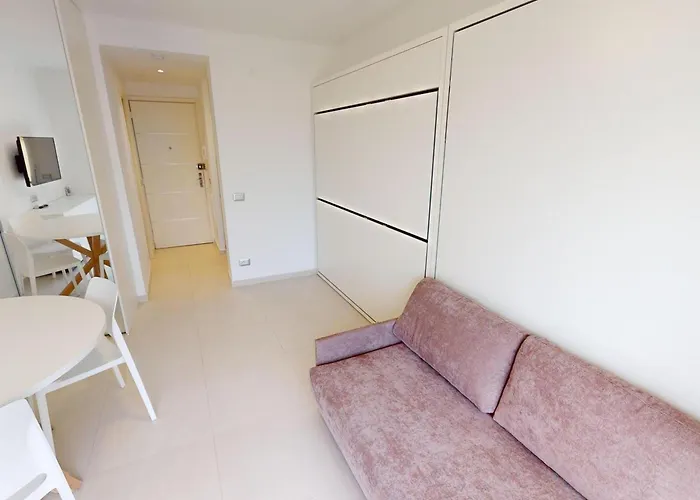 Lägenhet Moderne Climatise, Balcon Et Vue - Fr-1-196-214 Menton